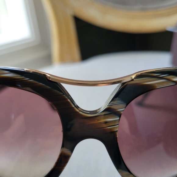 TOM FORD Camilla (unisex) sunglasses in tortoise and gold (2000s) collection - Picture 10 of 17